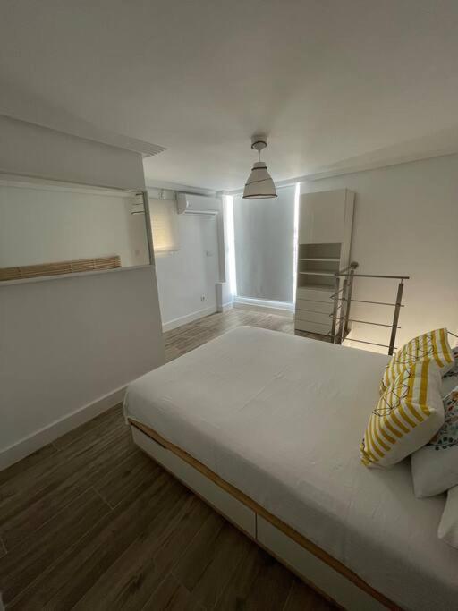 Atico Duplex Con Terraza En Pleno Centro De Jerez Apartment Jerez de la Frontera Ngoại thất bức ảnh